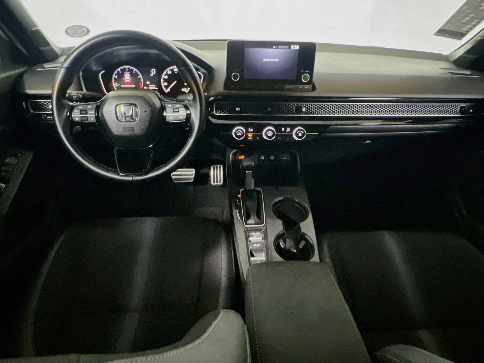 Used 2025 Honda Civic Sport image 29