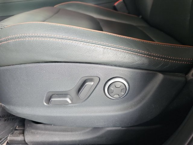 Used 2023 Genesis GV70 2.5T w/ Advanced Package AWD/4WD image 22