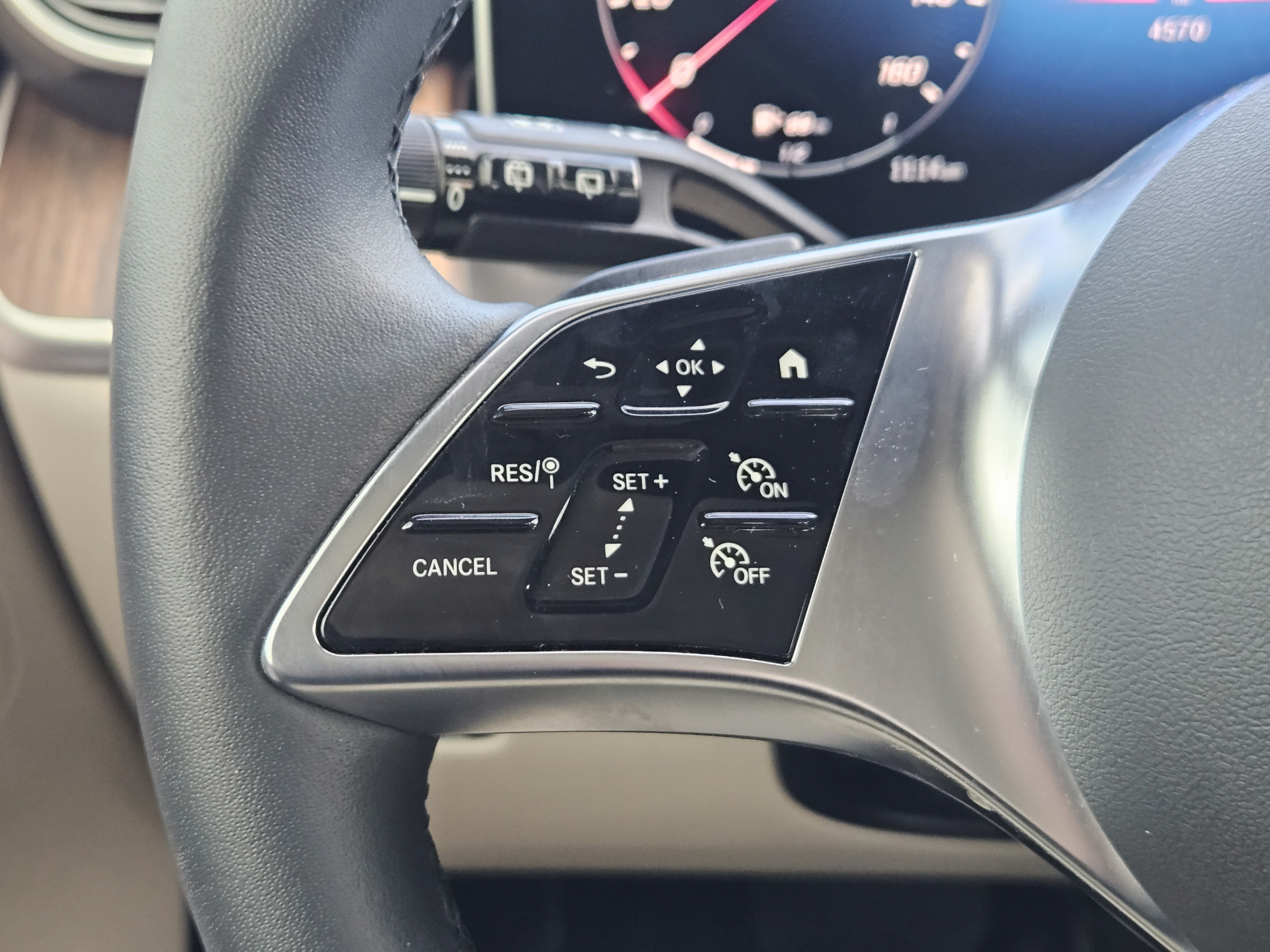 Certified 2026 Mercedes-Benz GLC 350e 4MATIC image 19