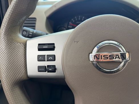 Used 2017 Nissan Frontier SV RWD image 22