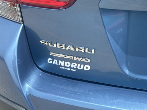 Used 2021 Subaru Crosstrek 2.0i AWD/4WD image 9