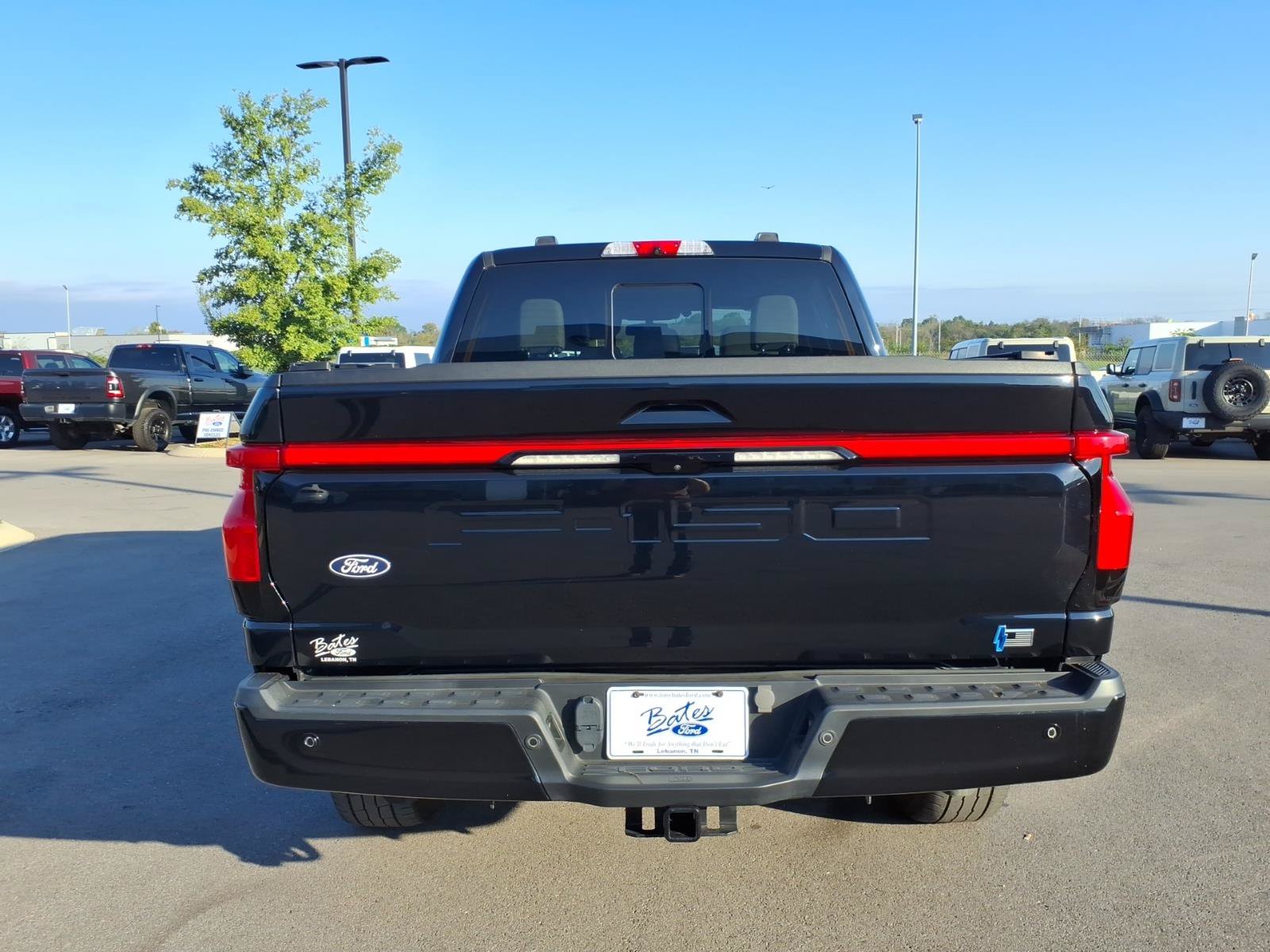 Used 2024 Ford F150 Lightning Platinum AWD/4WD image 4