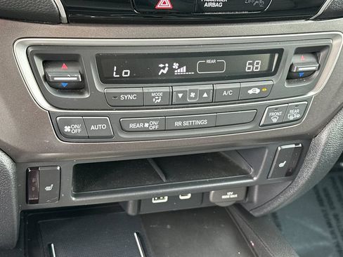 Used 2024 Honda Passport EX-L image 19