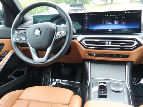 Used 2023 BMW 330i Sedan w/ Driving Assistance Package RWD image 24