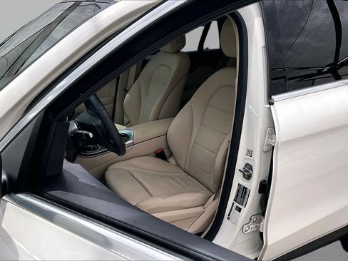 Used 2018 Mercedes-Benz GLC 300 image 8