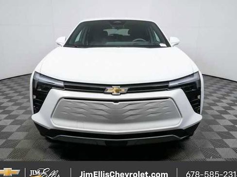 New 2026 Chevrolet Blazer EV LT image 32