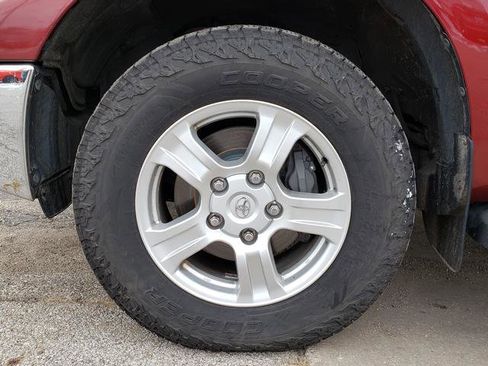 Used 2010 Toyota Tundra 4x4 Double Cab image 27