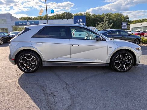 Used 2024 Hyundai Ioniq 5 Limited AWD/4WD image 8