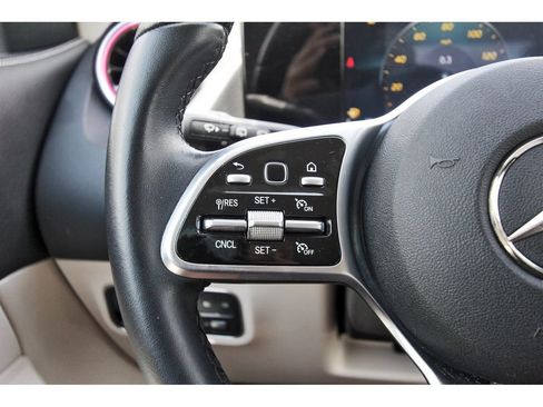 Used 2022 Mercedes-Benz GLA 250 image 18