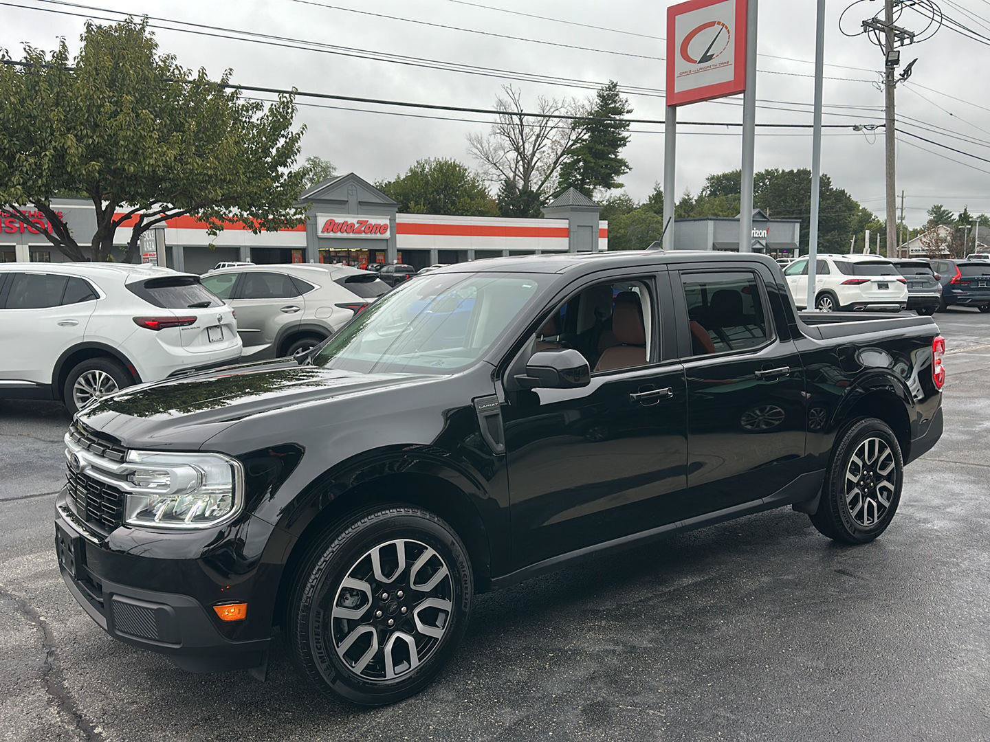Used 2024 Ford Maverick Lariat AWD/4WD image 7