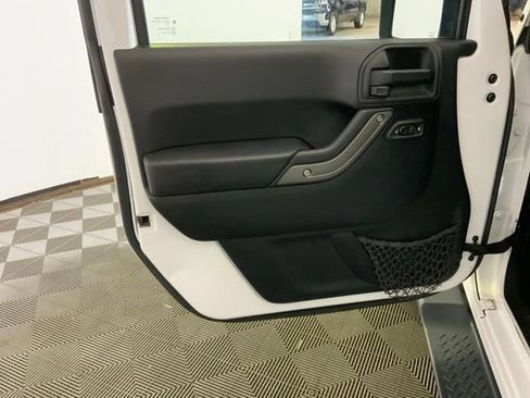 Used 2016 Jeep Wrangler Unlimited Sport w/ Quick Order Package 24S AWD/4WD image 19