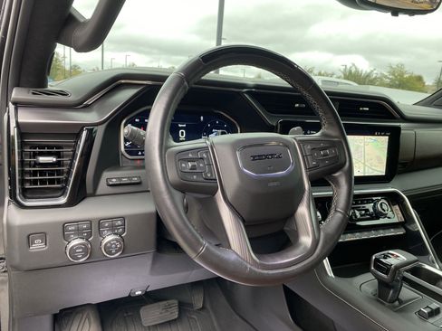 Used 2024 GMC Sierra 1500 Denali Ultimate image 18
