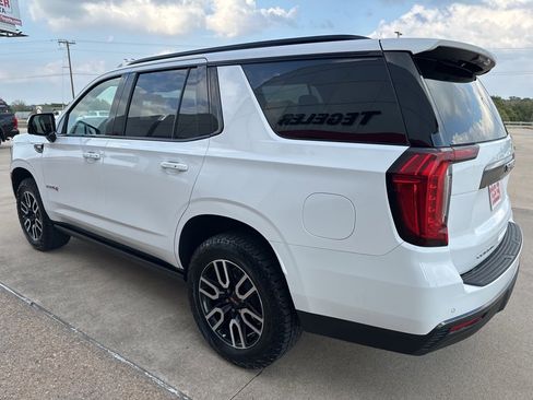 Used 2021 GMC Yukon AT4 w/ AT4 Premium Plus Package image 5