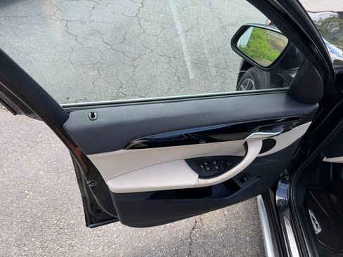 Used 2019 BMW X1 xDrive28i w/ Convenience Package AWD/4WD image 33
