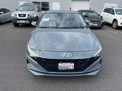 Used 2021 Hyundai Elantra SEL