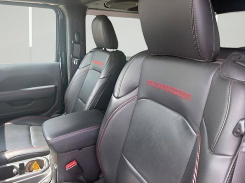 Used 2022 Jeep Wrangler Rubicon AWD/4WD image 10