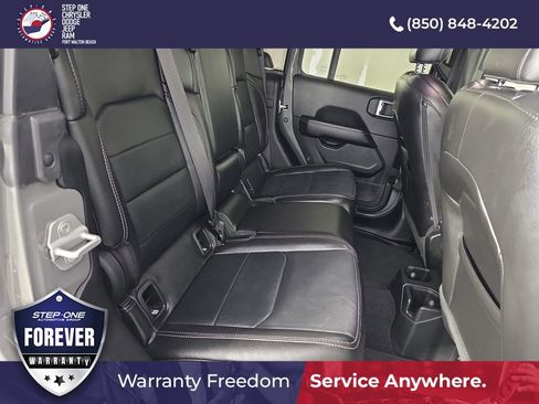 Used 2021 Jeep Gladiator Overland w/ Popular Equipment Package AWD/4WD image 31