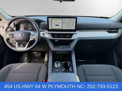 Certified 2025 Ford Explorer Active RWD image 10