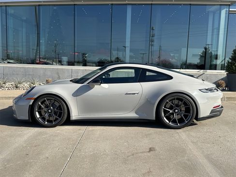 Used 2023 Porsche 911 GT3 image 2