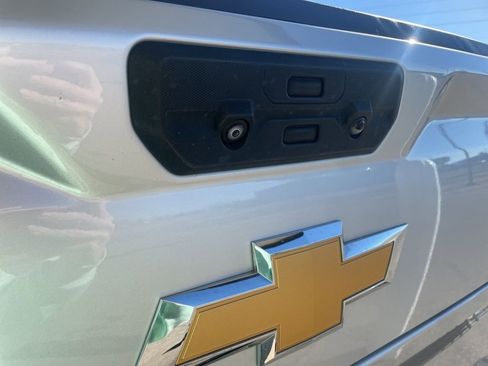 Used 2022 Chevrolet Silverado 1500 Custom image 31