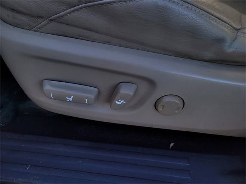 Used 2011 Toyota 4Runner SR5 image 15