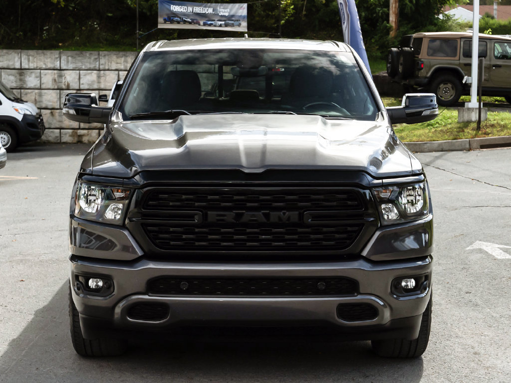 Used 2024 RAM 1500 Big Horn AWD/4WD image 3