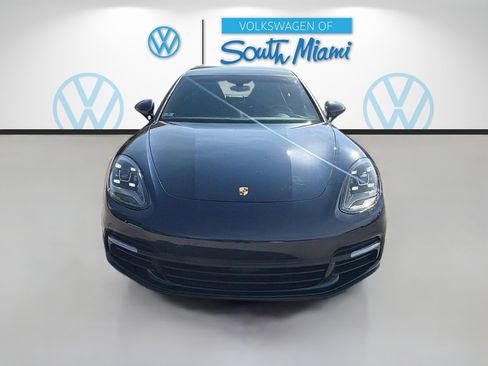 Used 2020 Porsche Panamera RWD image 2