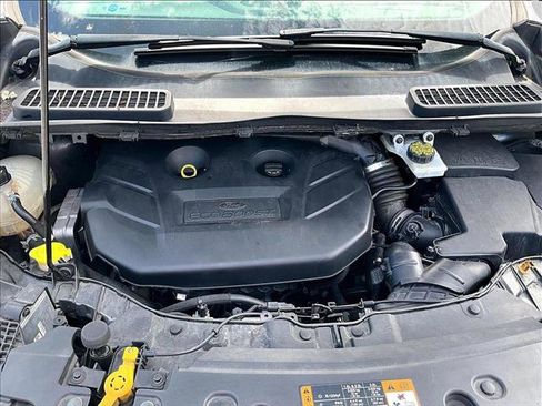 Used 2019 Ford Escape Titanium FWD image 11