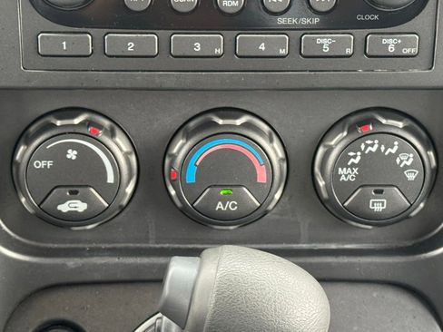 Used 2004 Honda Element EX image 26