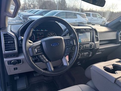 Used 2016 Ford F150 XLT w/ Equipment Group 302A Luxury image 11