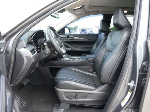 Used 2023 INFINITI QX60 Luxe w/ Performance Audio Package image 17