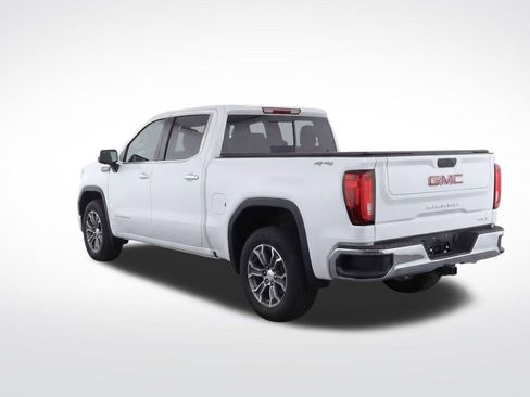 Used 2019 GMC Sierra 1500 SLT w/ SLT Convenience Package AWD/4WD image 4