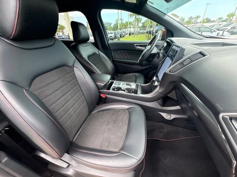 Used 2024 Ford Edge ST-Line AWD/4WD image 18