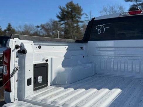 New 2026 Ford Maverick XL image 7