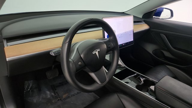 Used 2020 Tesla Model 3 RWD image 45
