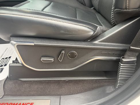 Used 2021 Ford F150 Raptor w/ Equipment Group 801A High image 12