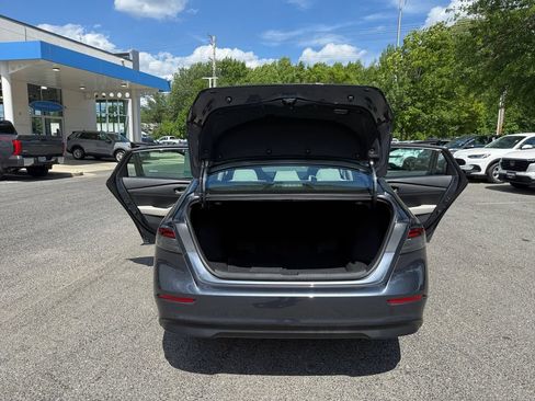 Used 2024 Honda Accord EX image 26