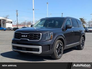 Used 2025 Kia Telluride S video 1