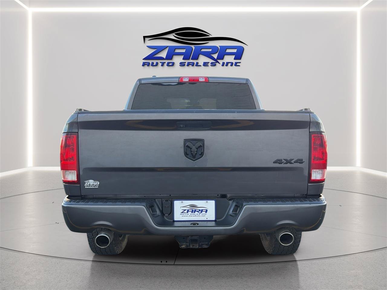 Used 2020 RAM 1500 Express w/ Express Value Package AWD/4WD image 6