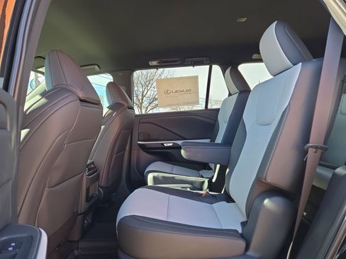 New 2026 Lexus TX 500h 500h F SPORT Performance Premi image 13