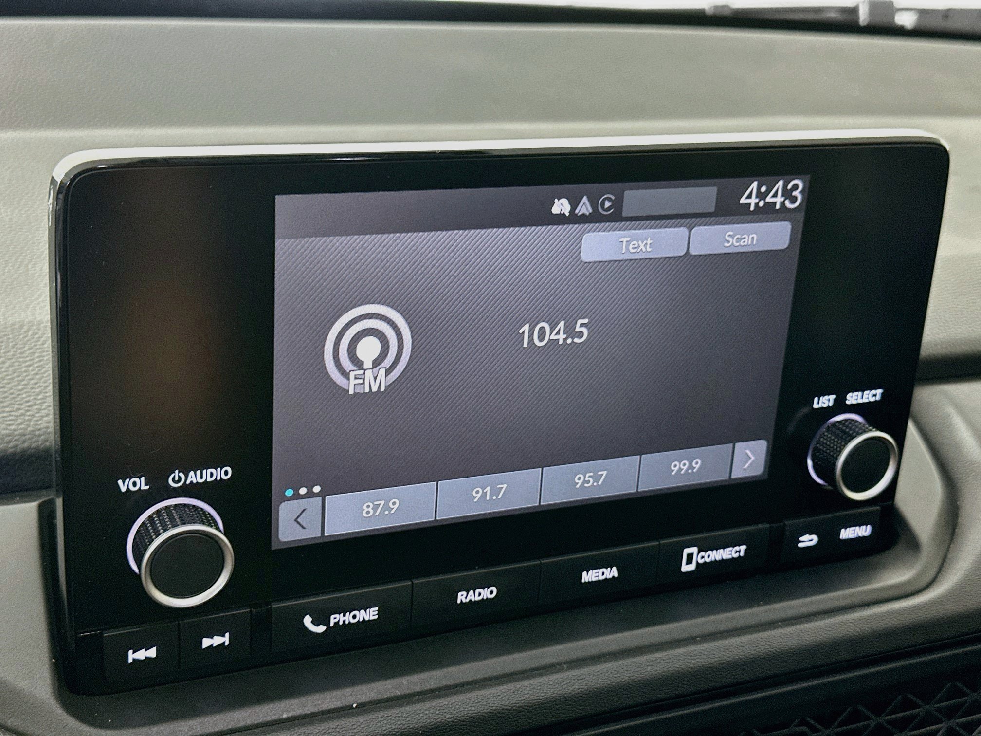 Used 2025 Honda Accord SE image 21
