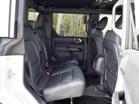 New 2026 Ford Bronco Badlands image 22