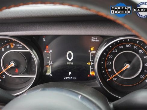 Used 2023 Jeep Gladiator Mojave w/ Trailer Tow Package image 29