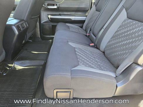 Used 2019 Toyota Tundra SR5 w/ Convenience Package AWD/4WD image 11
