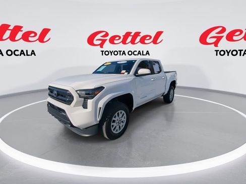 Used 2024 Toyota Tacoma SR5 image 4