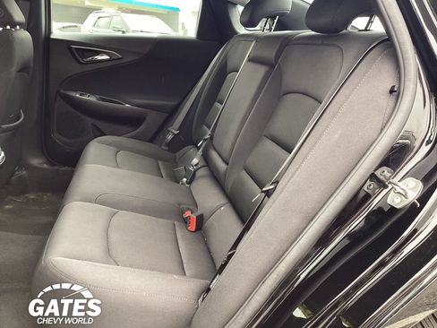 Used 2025 Chevrolet Malibu LT FWD image 13