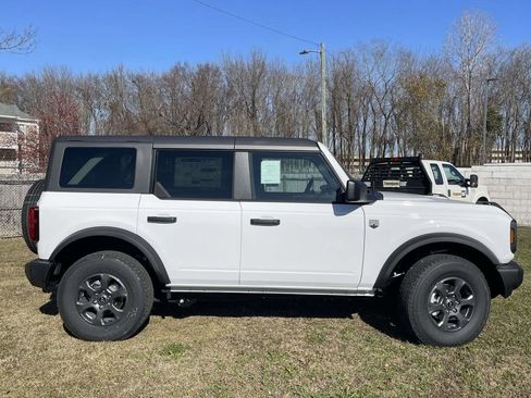 New 2025 Ford Bronco Big Bend image 2