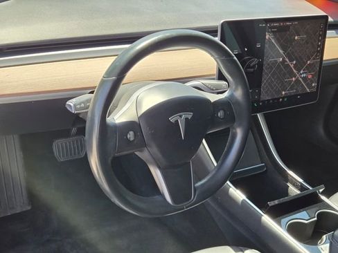 Used 2018 Tesla Model 3 Long Range AWD/4WD image 18