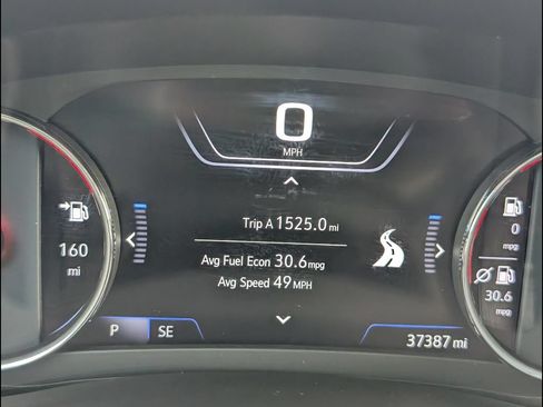Used 2023 Chevrolet Malibu LT FWD image 10