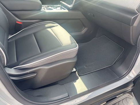 New 2026 GMC Sierra EV Elevation image 15